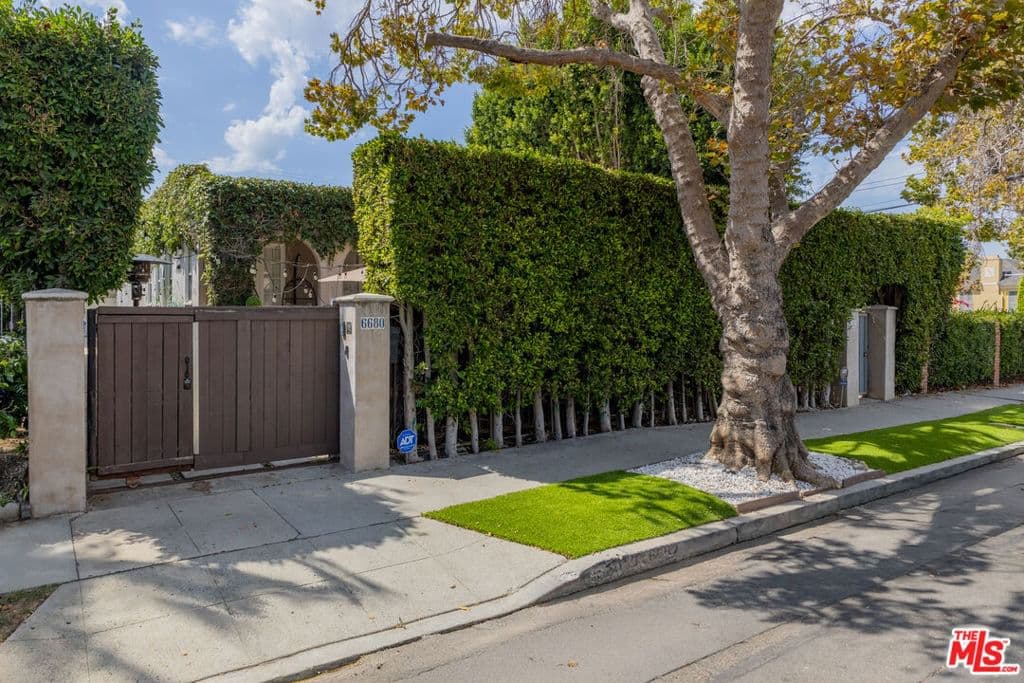 ResidentialIncome in Los Angeles