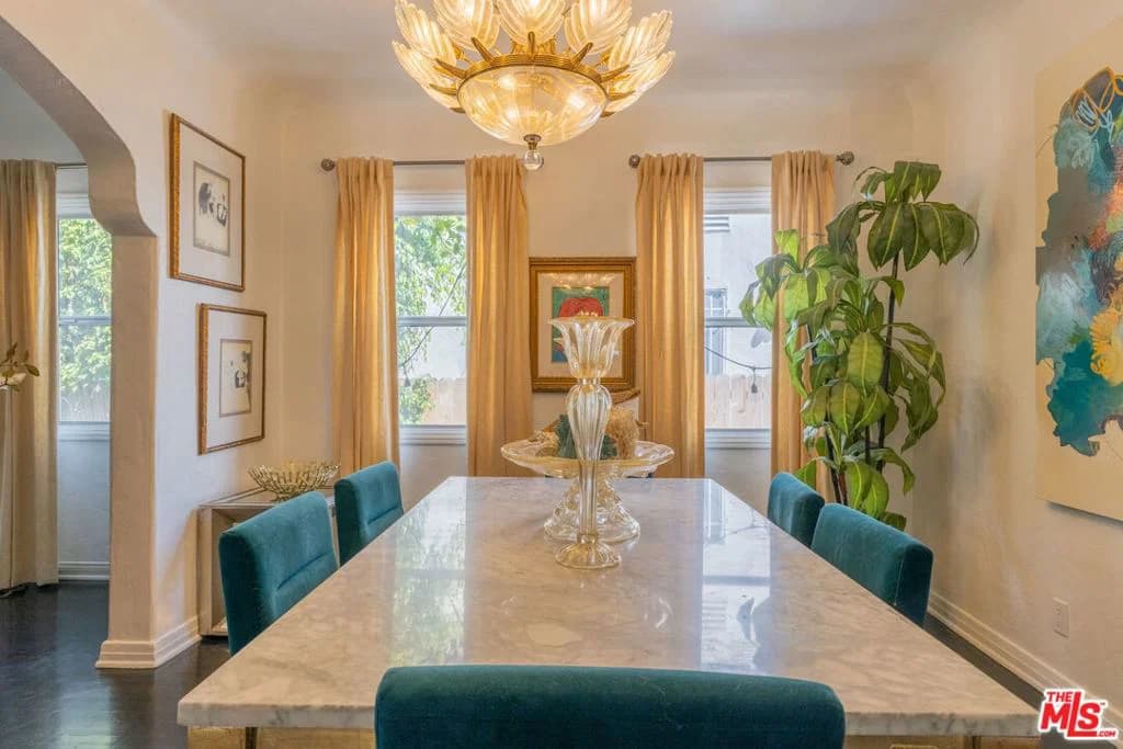 ResidentialIncome in Los Angeles — Photos 13