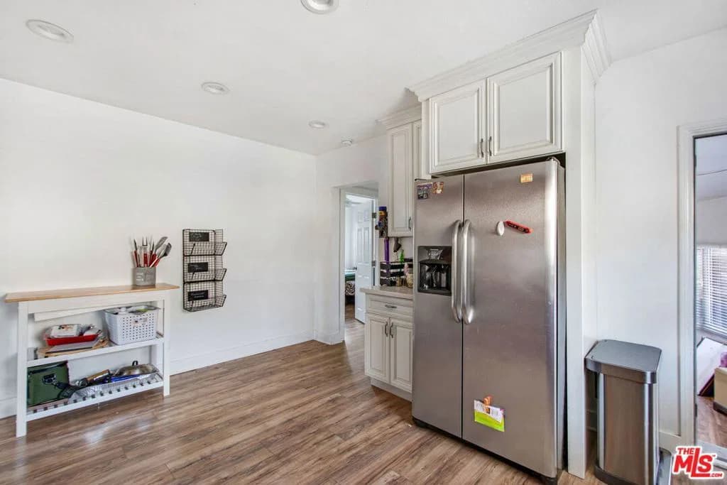 Residential in Los Angeles — Photos 18
