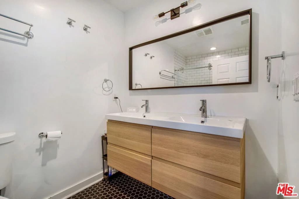 Residential in Los Angeles — Photos 22