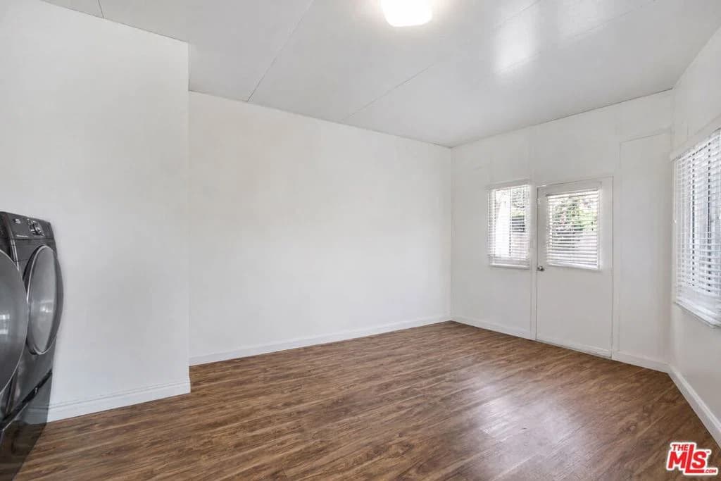 Residential in Los Angeles — Photos 29