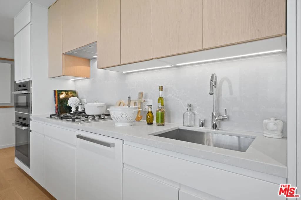 Residential in Los Angeles — Photos 5