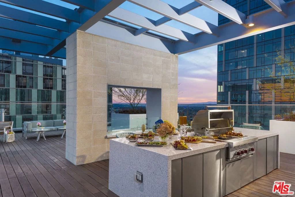 Residential in Los Angeles — Photos 27