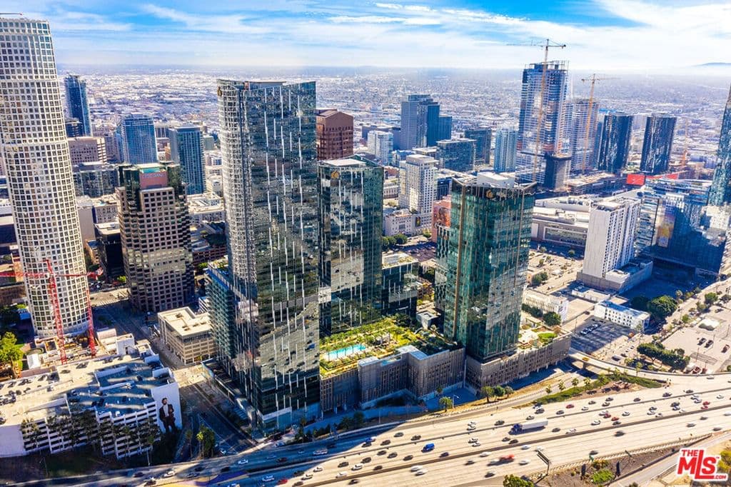 Residential in Los Angeles — Photos 31