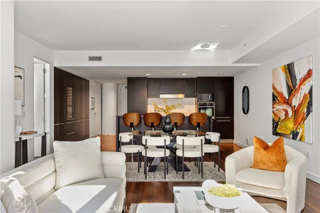Residential in Los Angeles