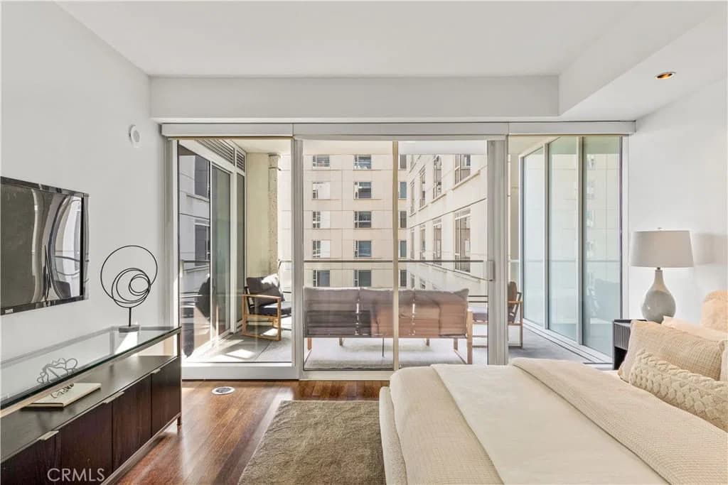 Residential in Los Angeles — Photos 15