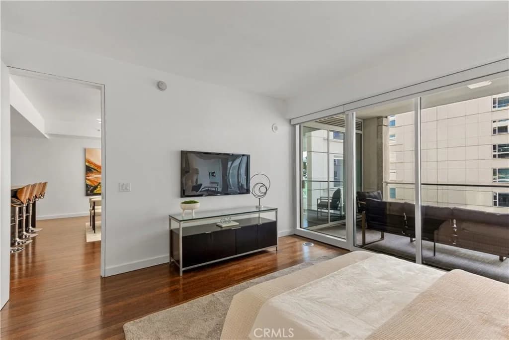 Residential in Los Angeles — Photos 16