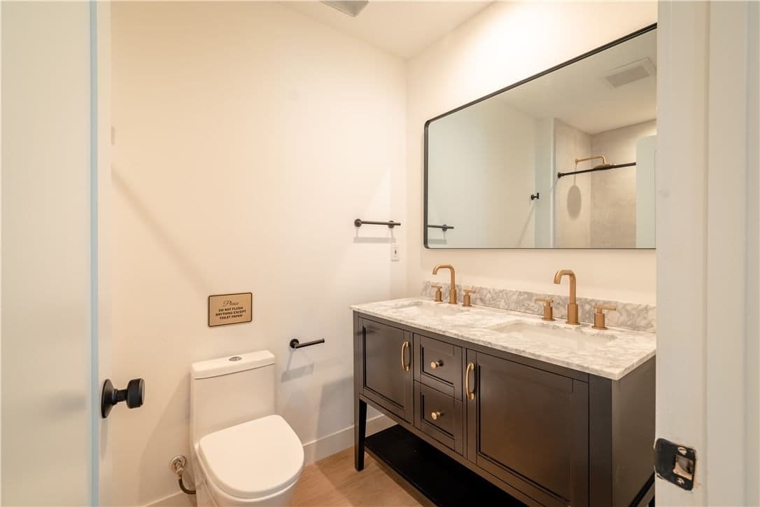 ResidentialIncome in Los Angeles — Photos 12