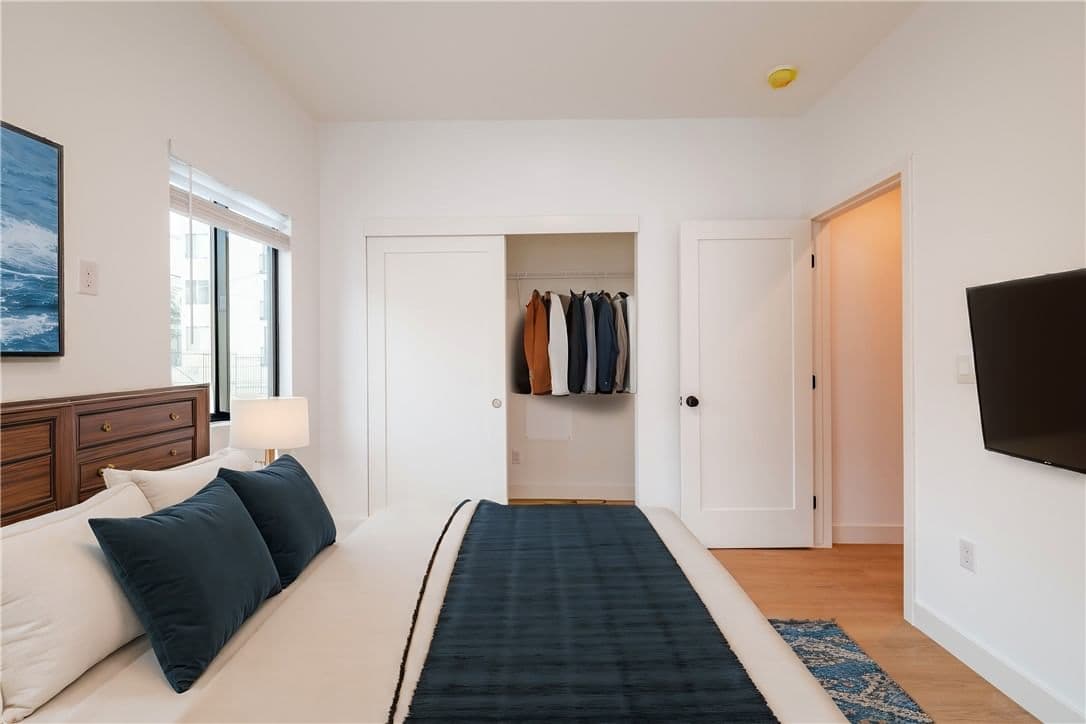 ResidentialIncome in Los Angeles — Photos 40