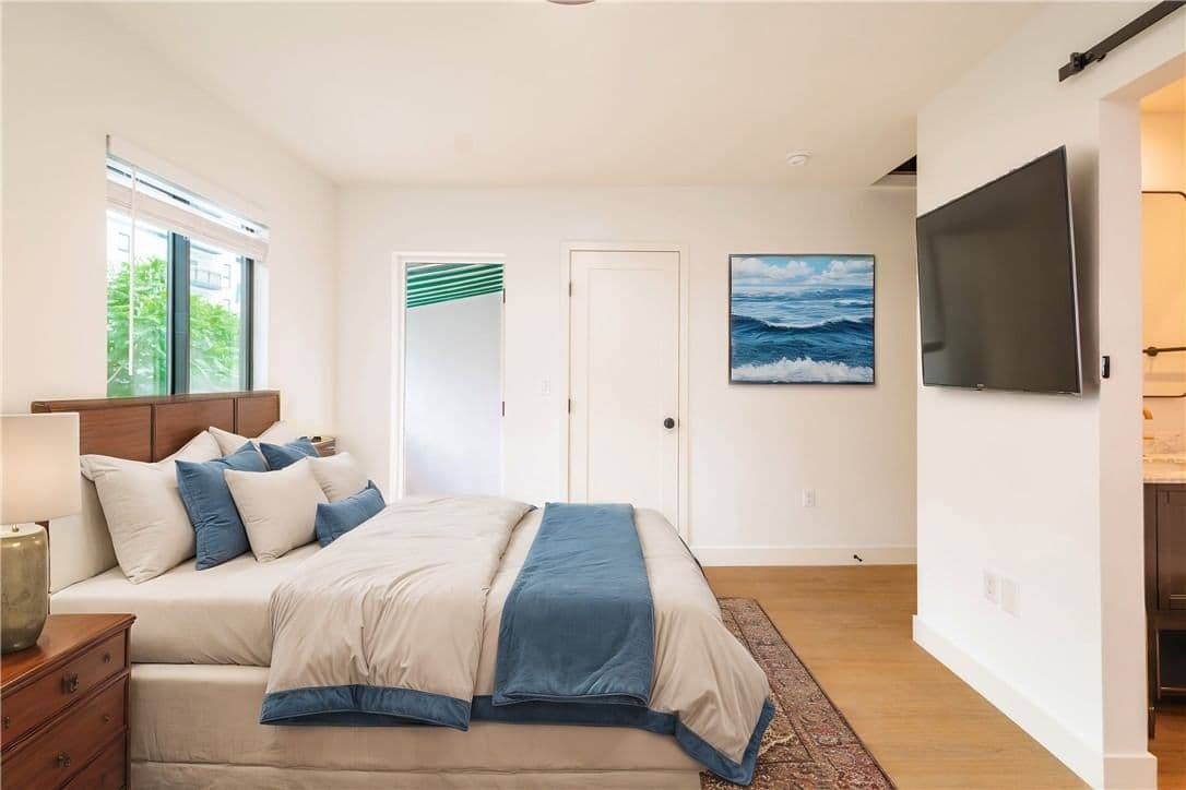 ResidentialIncome in Los Angeles — Photos 5
