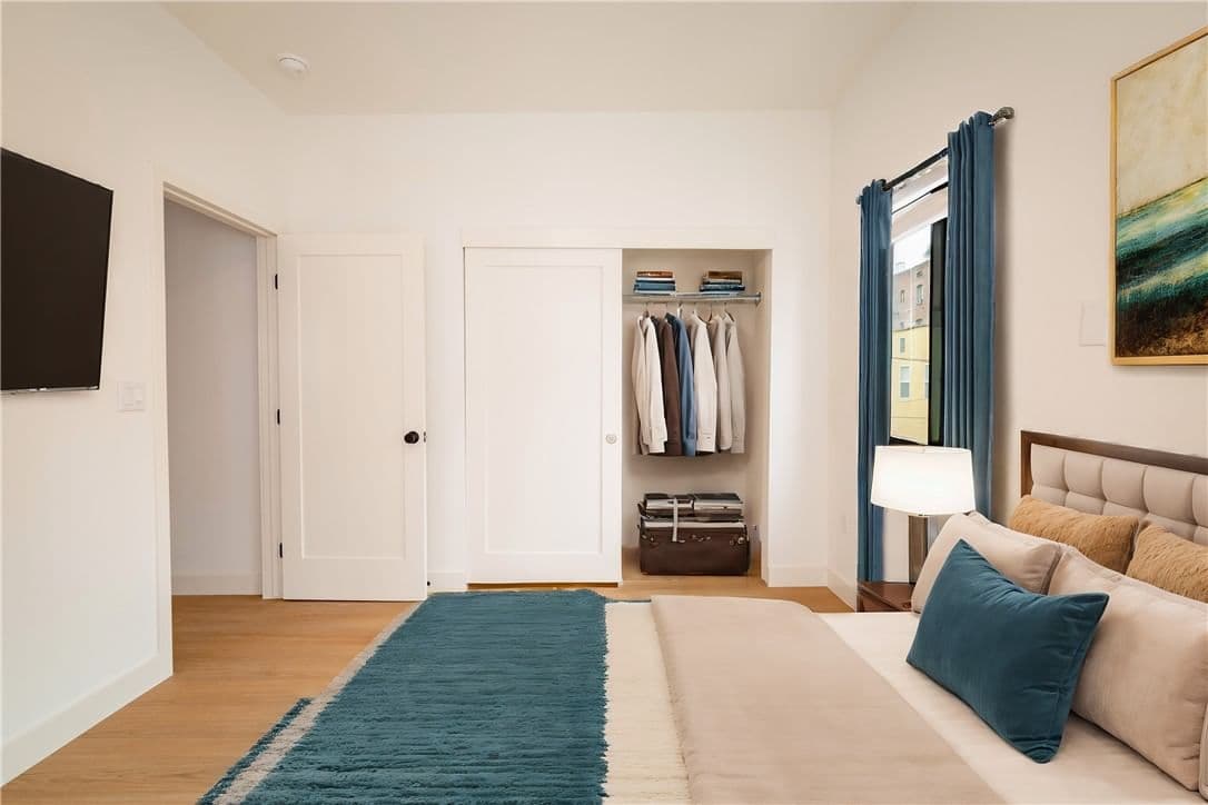 ResidentialIncome in Los Angeles — Photos 9