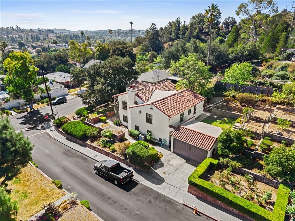 Residential in Los Angeles — Photos 35