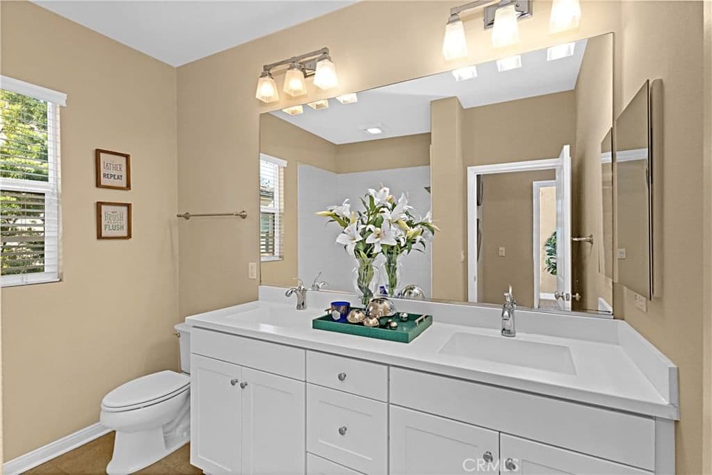 Residential in Irvine — Photos 17