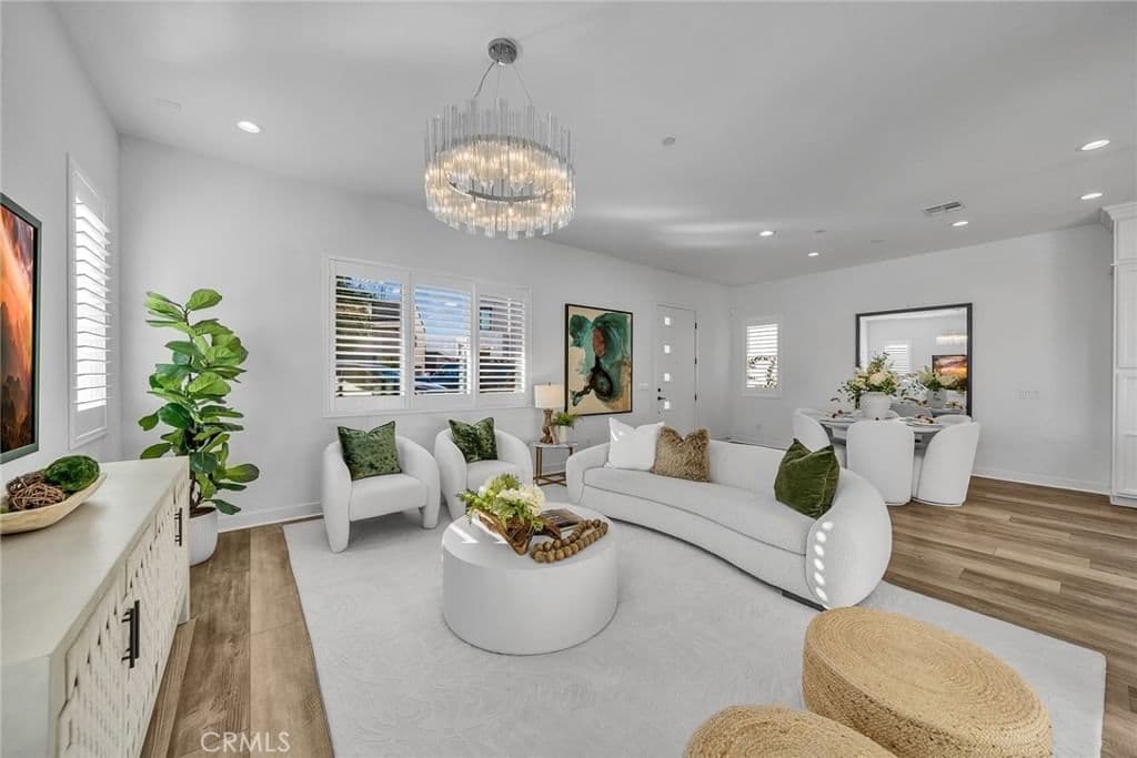 Residential in Irvine — Photos 10