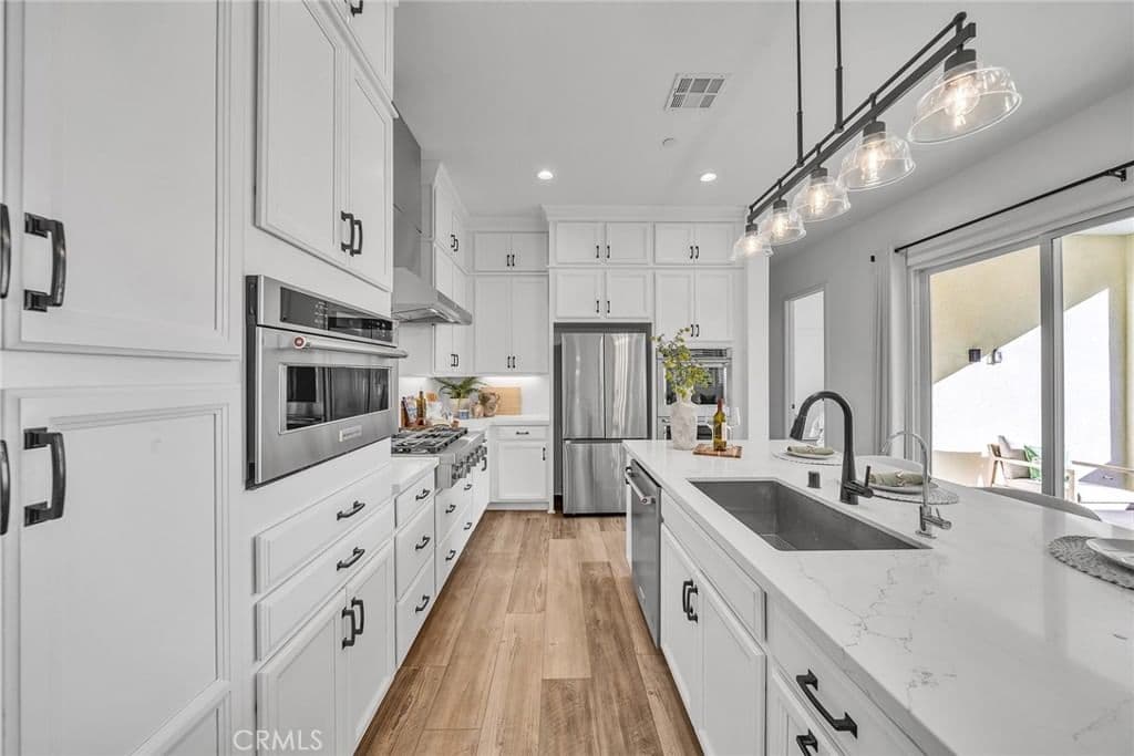 Residential in Irvine — Photos 14