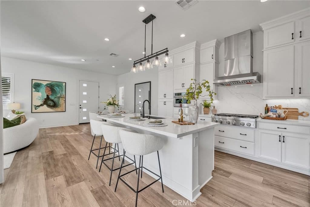 Residential in Irvine — Photos 17