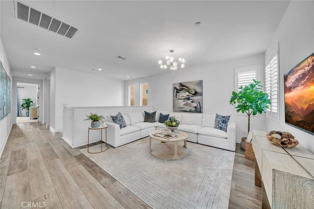 Residential in Irvine — Photos 24