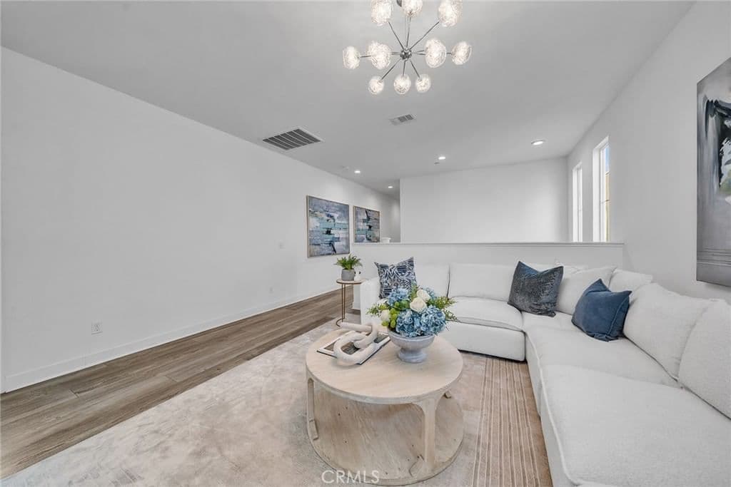 Residential in Irvine — Photos 25