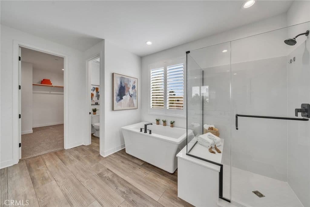 Residential in Irvine — Photos 43