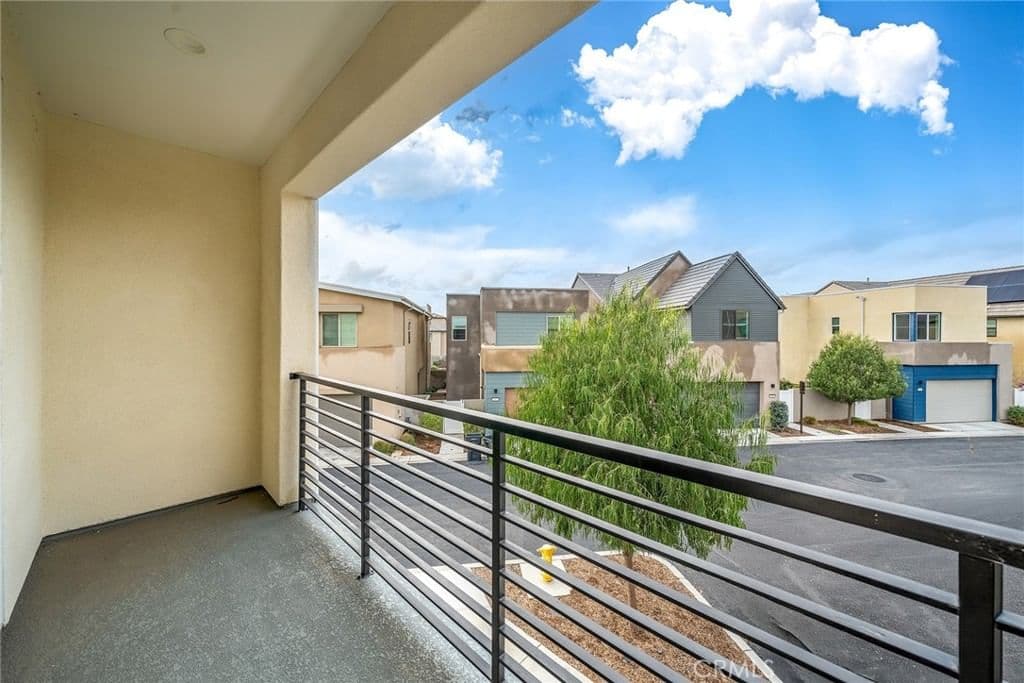 Residential in Irvine — Photos 50