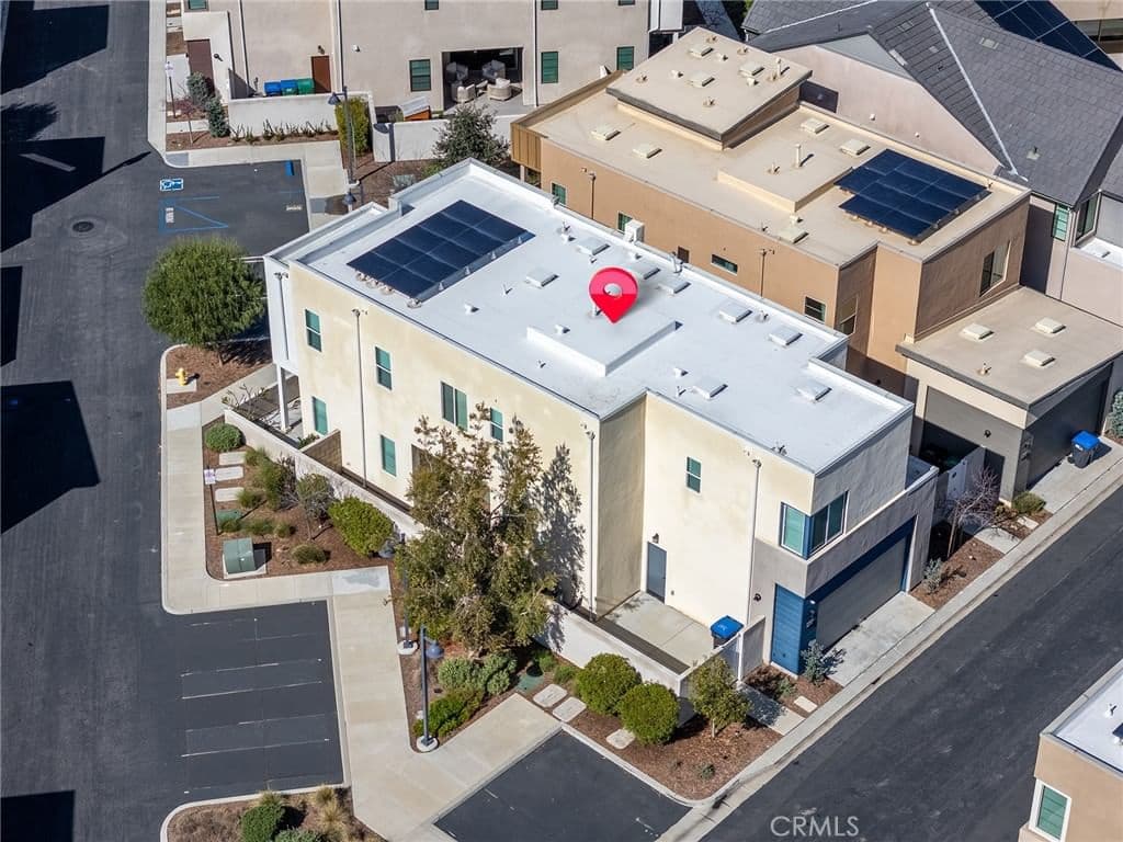 Residential in Irvine — Photos 57