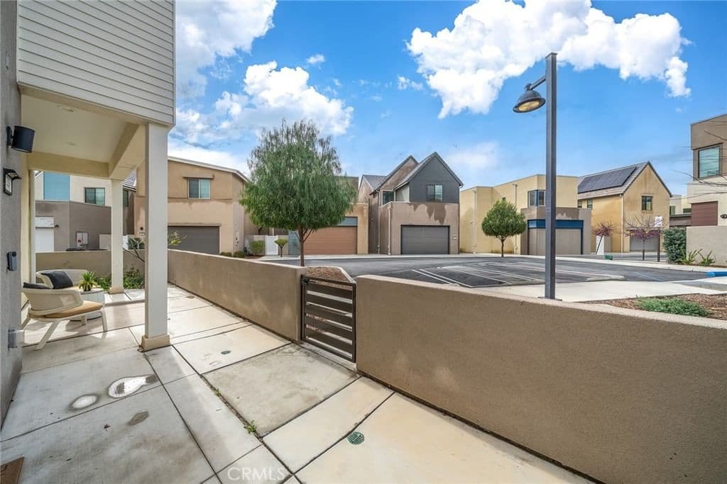 Residential in Irvine — Photos 6