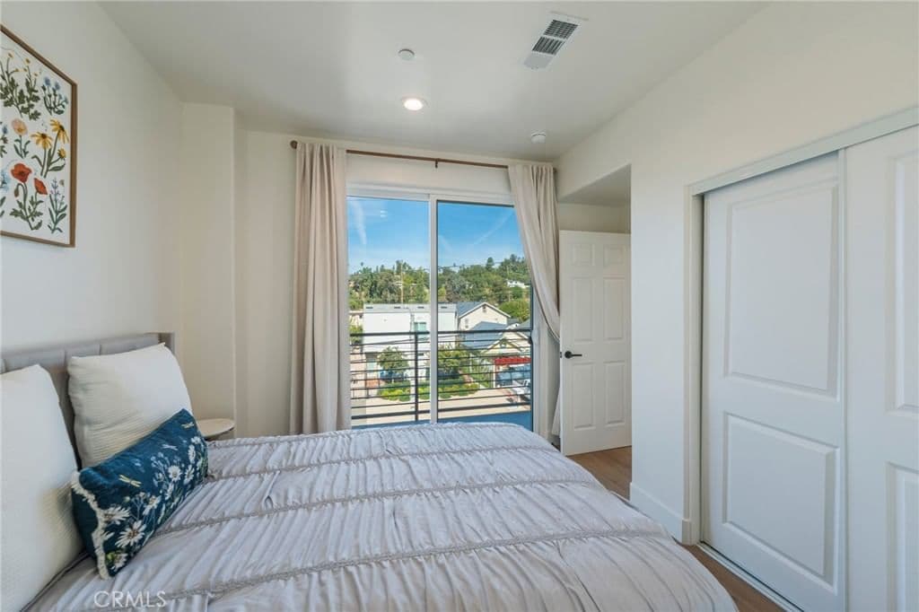 Residential in Los Angeles — Photos 12