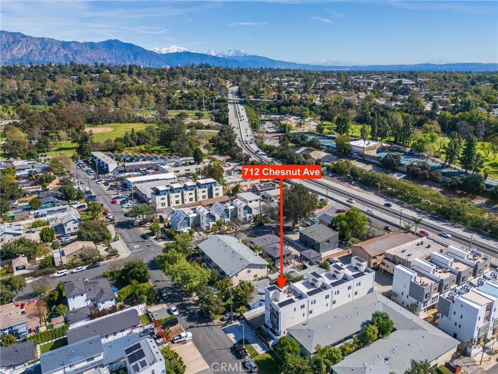 Residential in Los Angeles — Photos 18