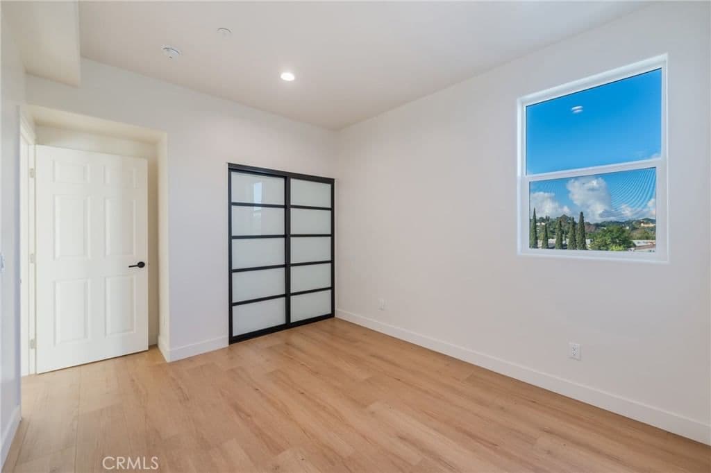 Residential in Los Angeles — Photos 15