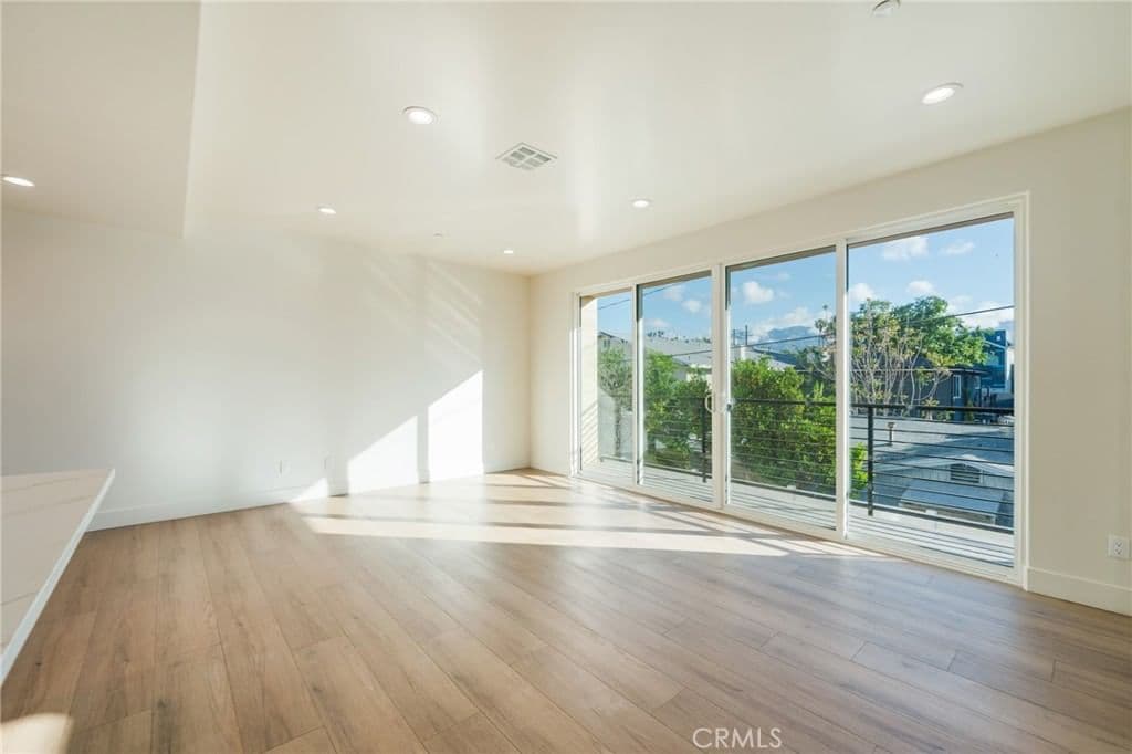 Residential in Los Angeles — Photos 9