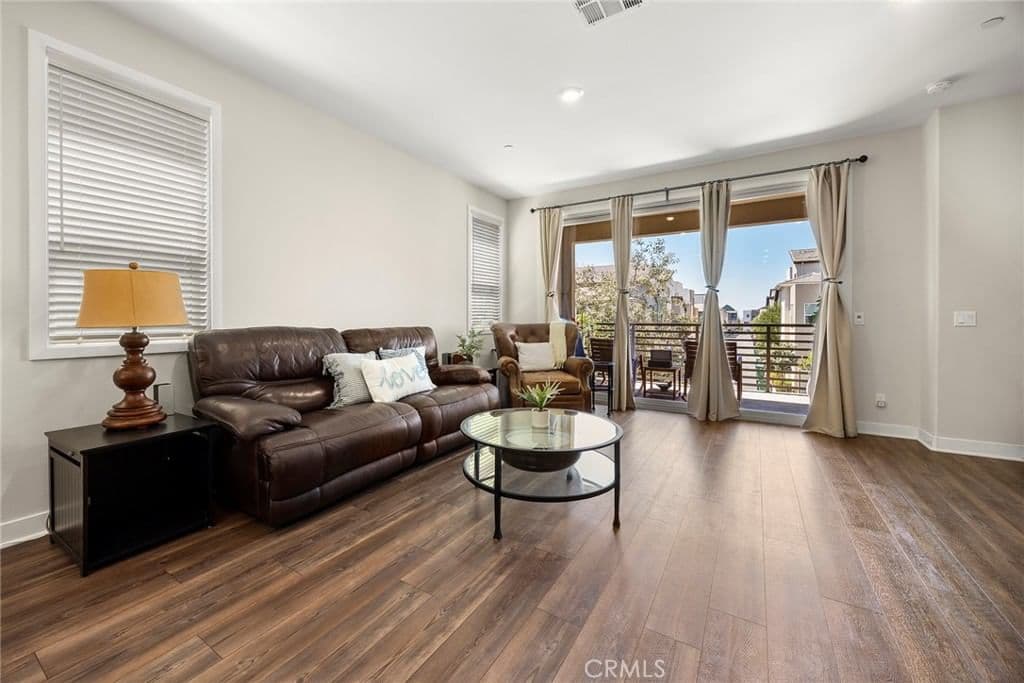 Residential in Irvine — Photos 11