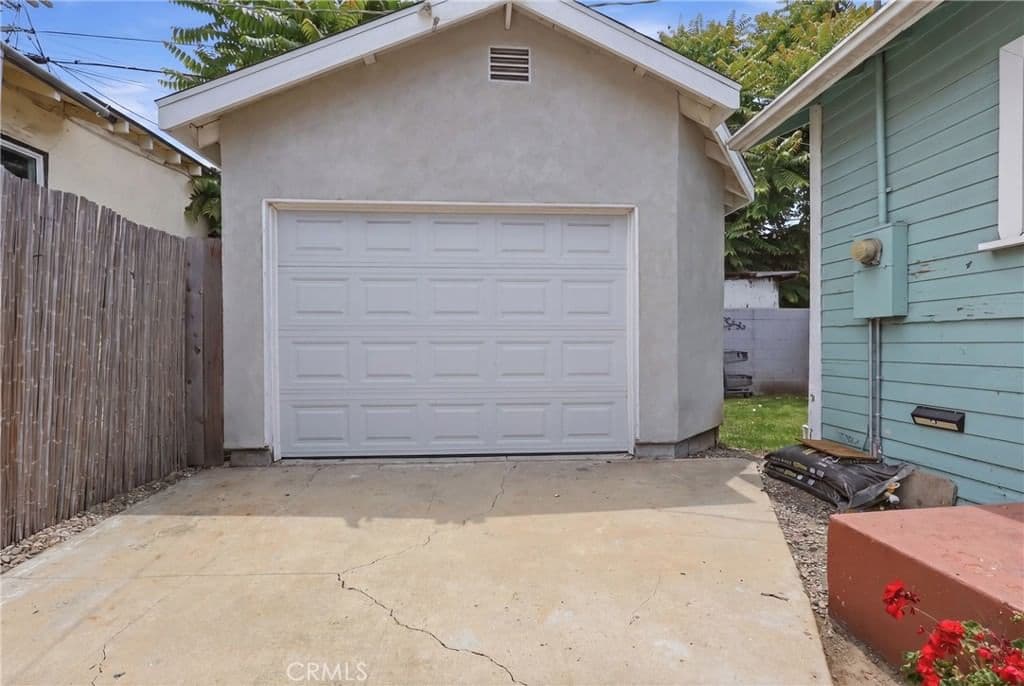 ResidentialIncome in Los Angeles — Photos 20