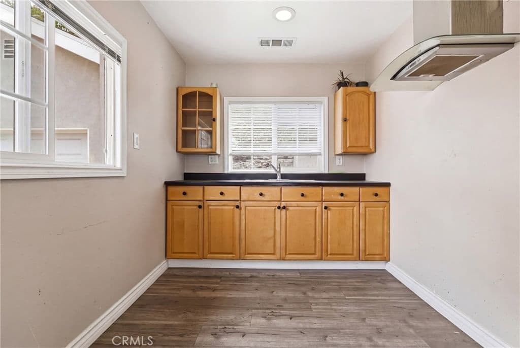 ResidentialIncome in Los Angeles — Photos 23