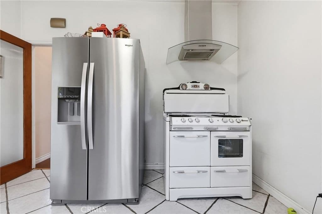 ResidentialIncome in Los Angeles — Photos 8