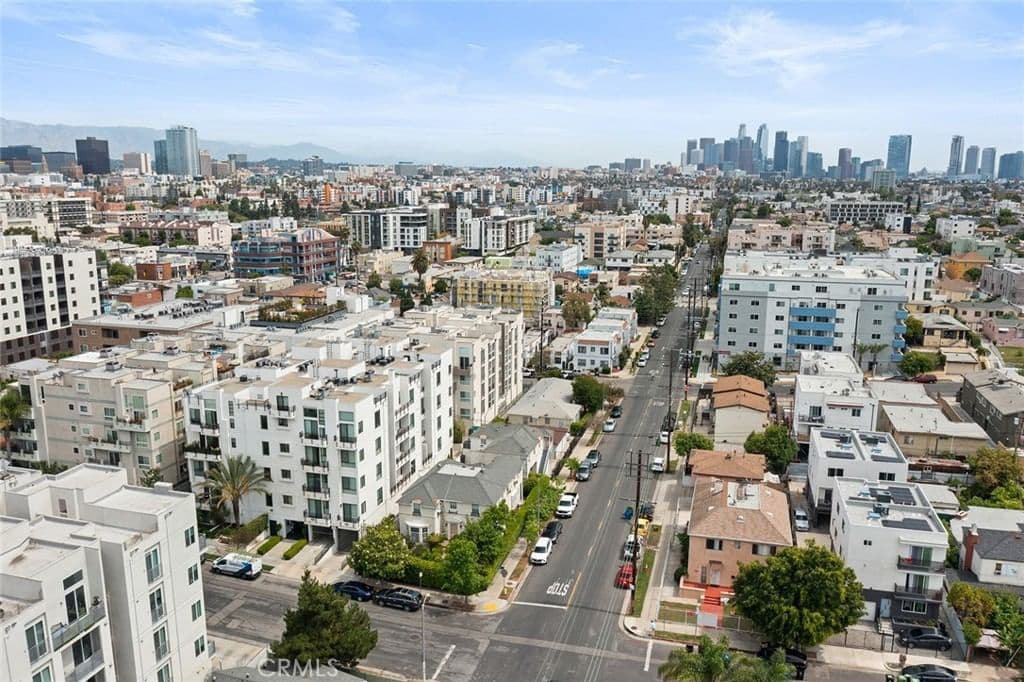 ResidentialIncome in Los Angeles — Photos 12