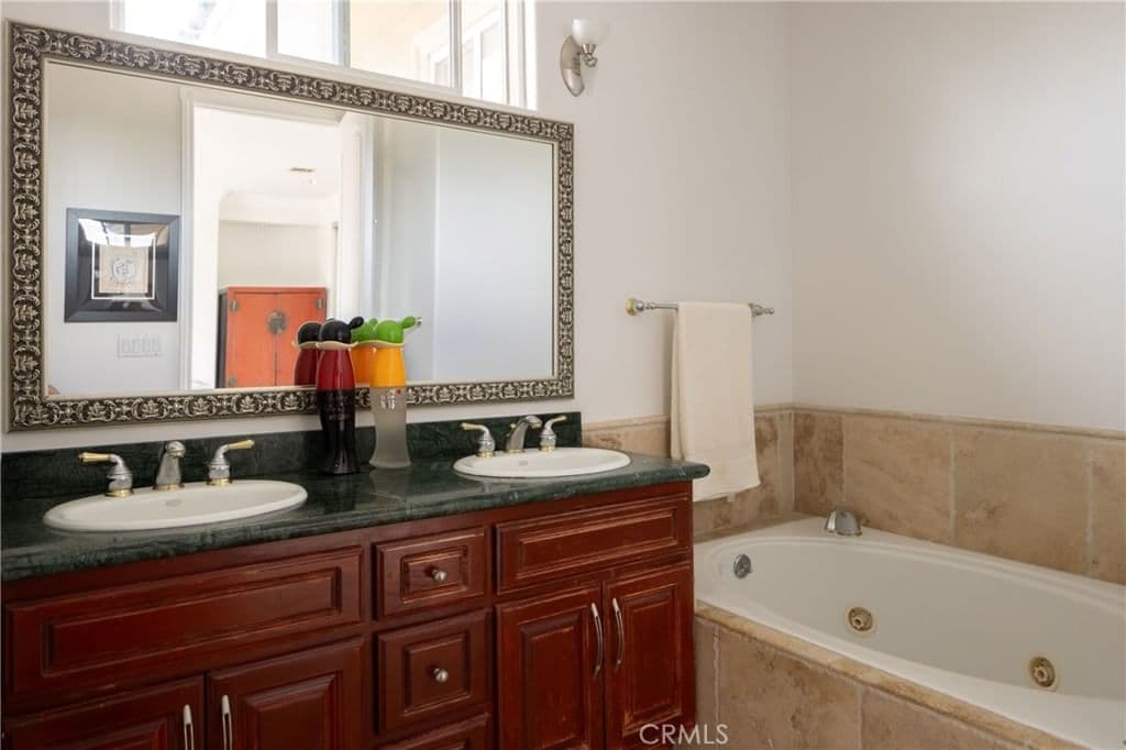 Residential in Los Angeles — Photos 13