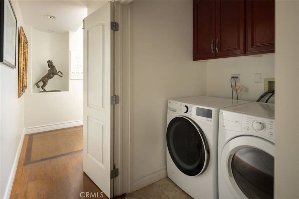 Residential in Los Angeles — Photos 18