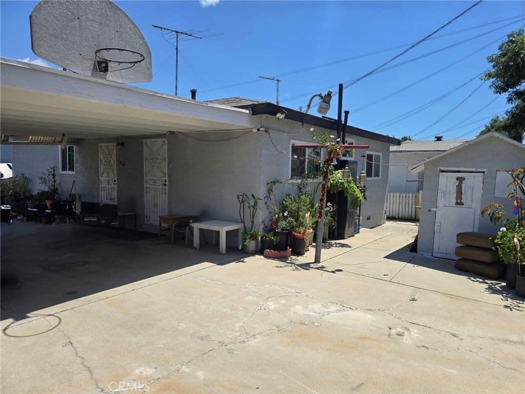 ResidentialIncome in Los Angeles — Photos 5