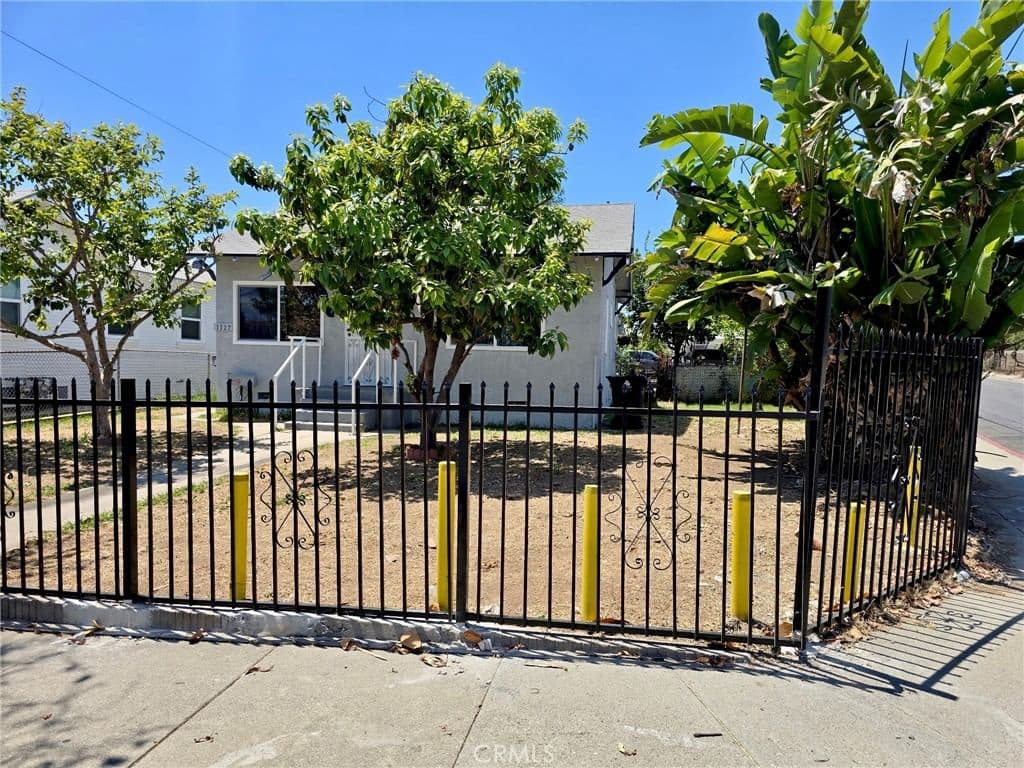 ResidentialIncome in Los Angeles — Photos 8