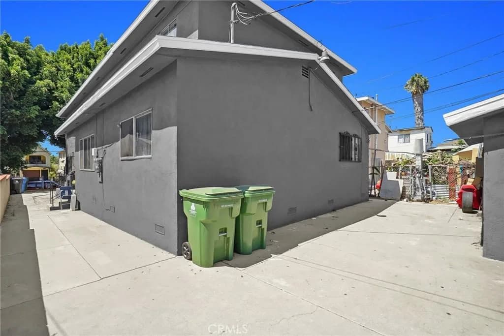 Residential in Los Angeles — Photos 25