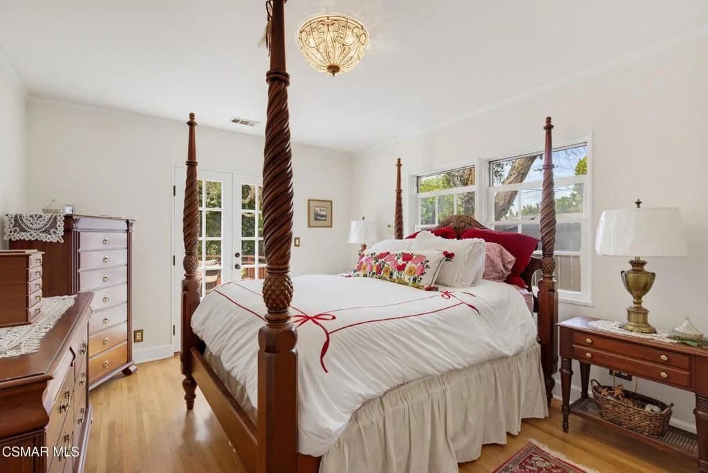 Residential in Los Angeles — Photos 17