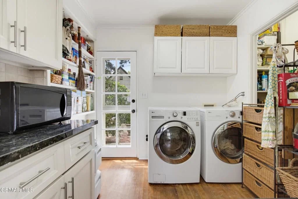 Residential in Los Angeles — Photos 15