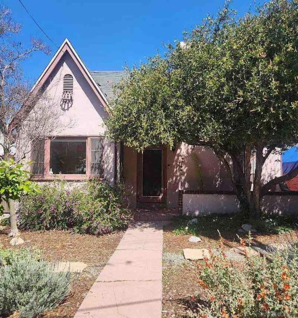 Residential in Los Angeles