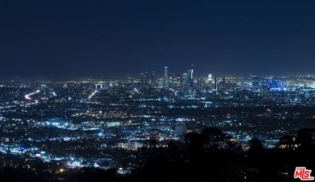 Residential in Los Angeles — Photos 22