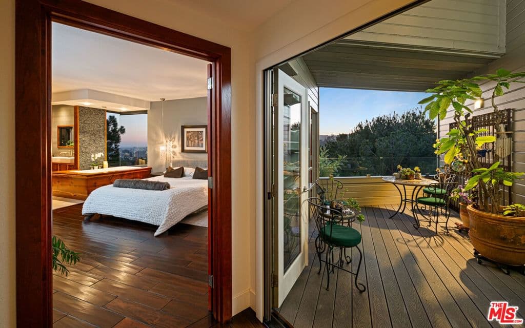 Residential in Los Angeles — Photos 14