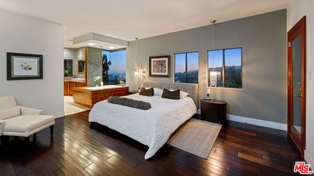 Residential in Los Angeles — Photos 15