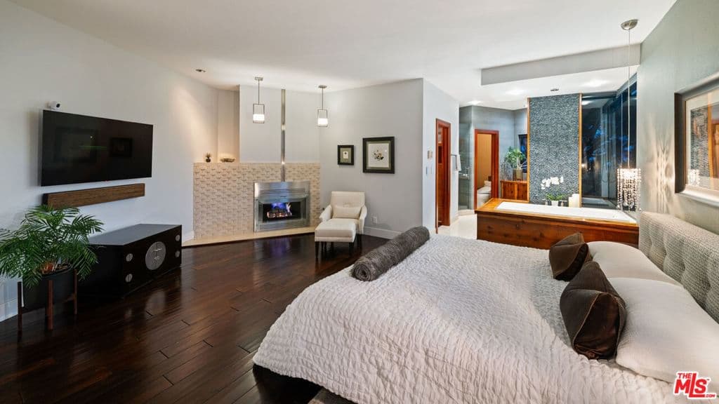 Residential in Los Angeles — Photos 16