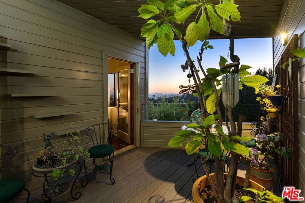 Residential in Los Angeles — Photos 25