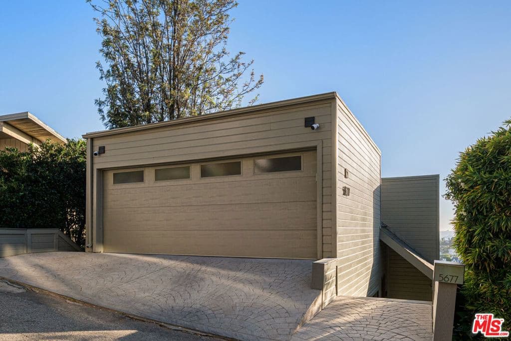 Residential in Los Angeles — Photos 27