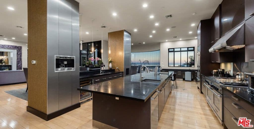 Residential in Los Angeles — Photos 24